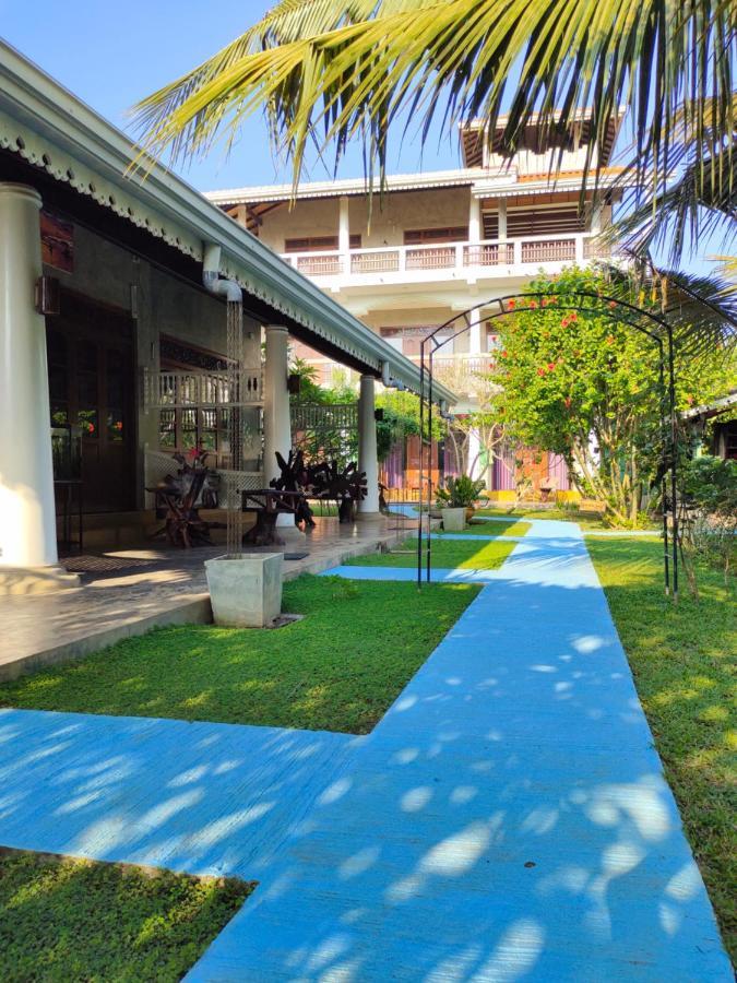 Thambili Cabanas Hikkaduwa Luaran gambar